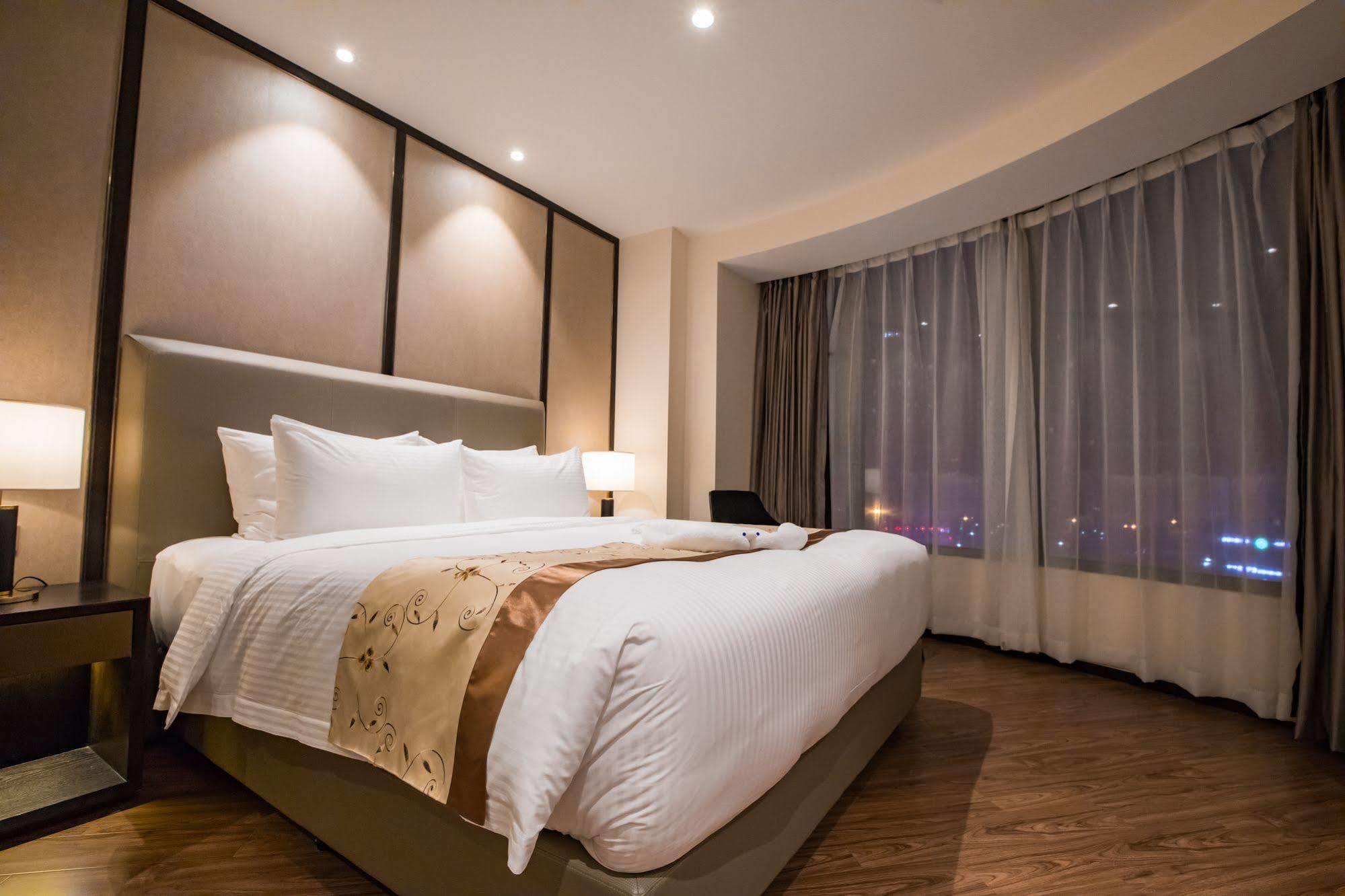 Ramada Shanghai Songjiang Xangai Exterior foto